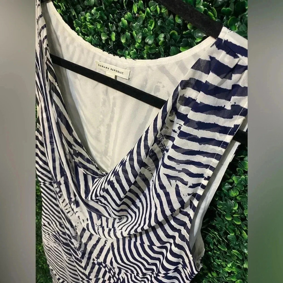 Banana Republic Navy Blue White Stripe Drape Neck Sleeveless Dress - Size 16 - Picture 2 of 8